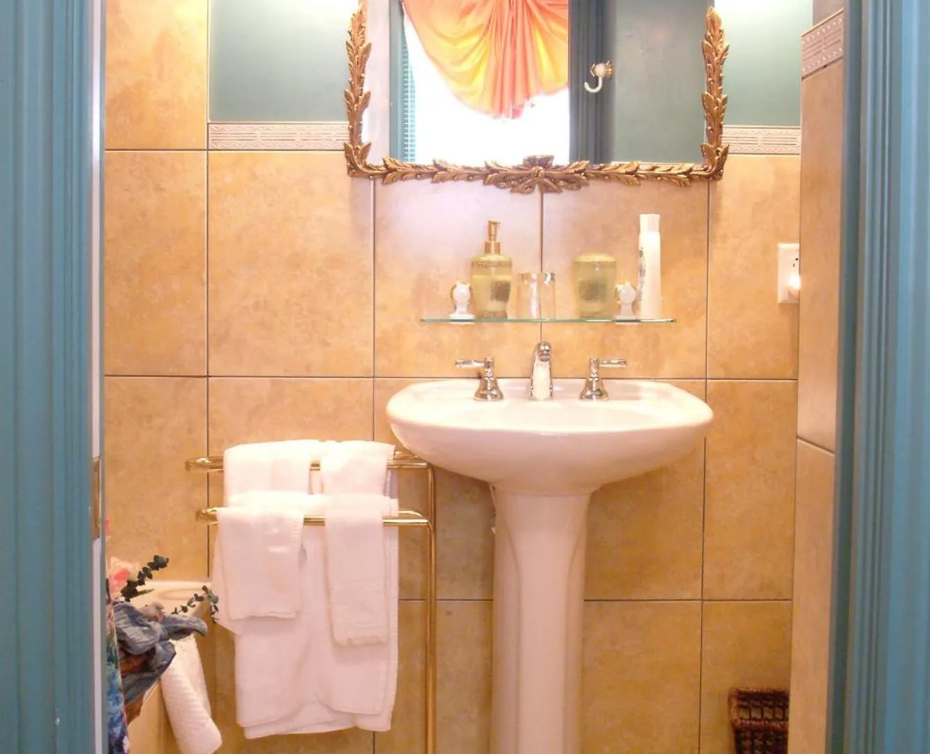Bed & Breakfast L'Arvidienne Couette Et Cafe Quebec City